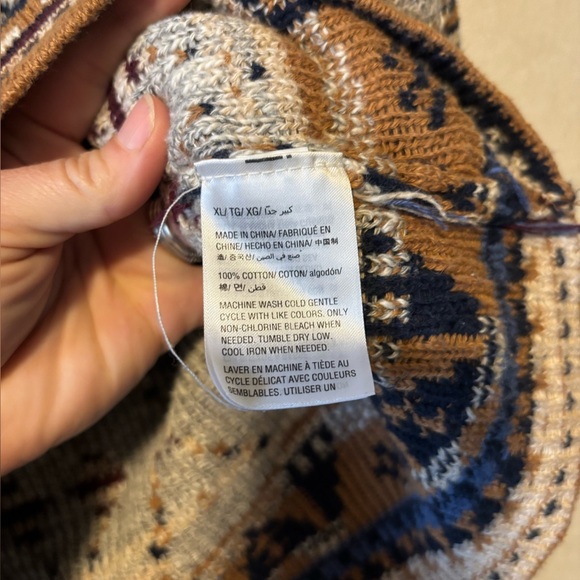 American Rag | Aztec Patterned Button-Up Cardigan | Size XL - Picture 3 of 5